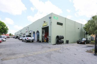 Plus de détails pour 9180 NW 119th St, Hialeah, FL - Industriel/Logistique à vendre