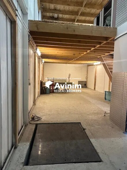 Industriel/Logistique dans Bessancourt à louer - Photo intérieure – Image 2 sur 5