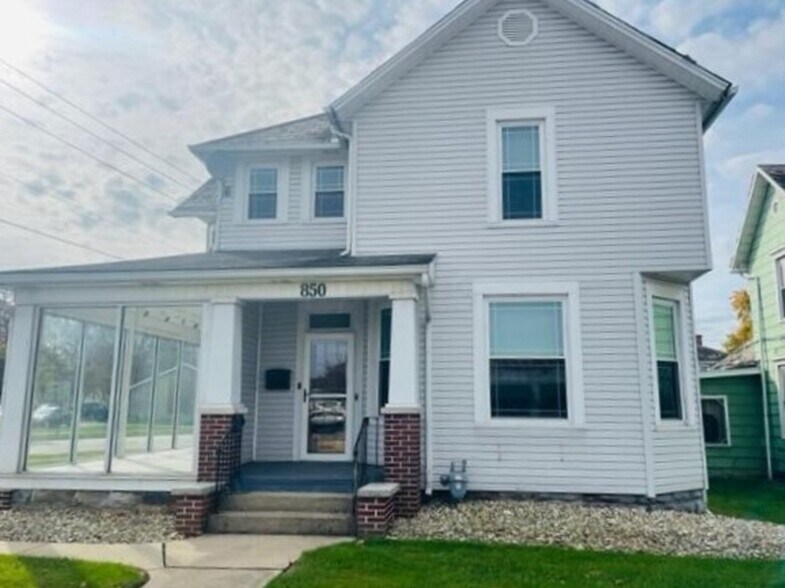 850 E Main St, Lancaster, OH à vendre - Photo de l’immeuble – Image 2 sur 13