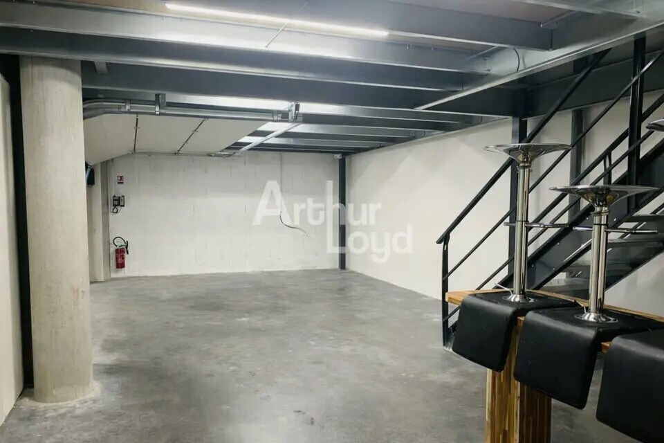 Local d’activités dans Poisy à louer Photo intérieure– Image 1 sur 12