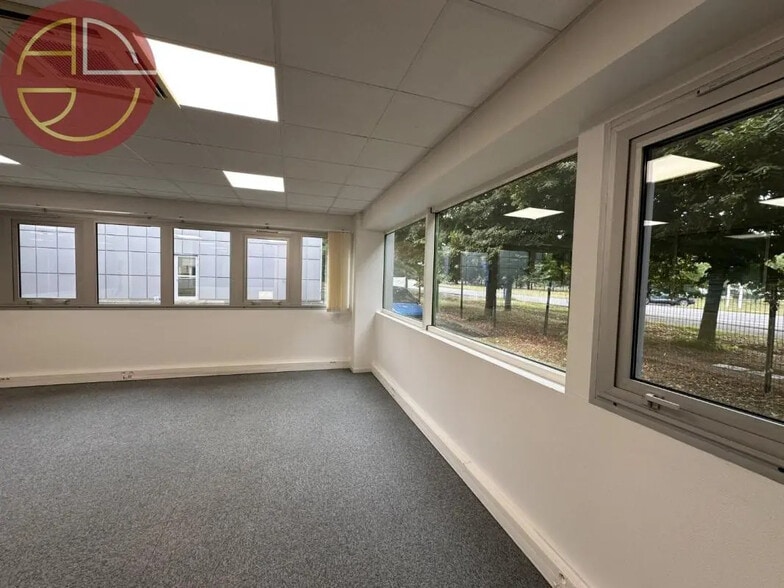 Local commercial dans CASTELNAU-D'ESTRETEFONDS à louer - Photo intérieure – Image 3 sur 4