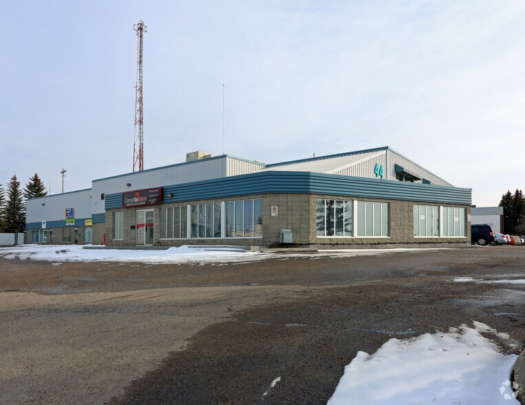 44 Riel Dr, St. Albert, AB à louer - Photo principale – Image 1 sur 4