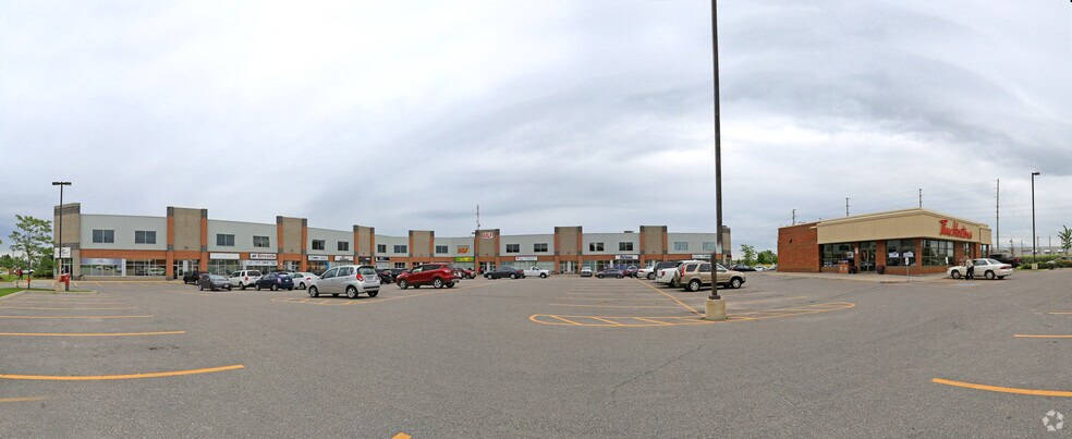 431 Bayview Dr, Barrie, ON à louer - Photo de l’immeuble – Image 3 sur 6