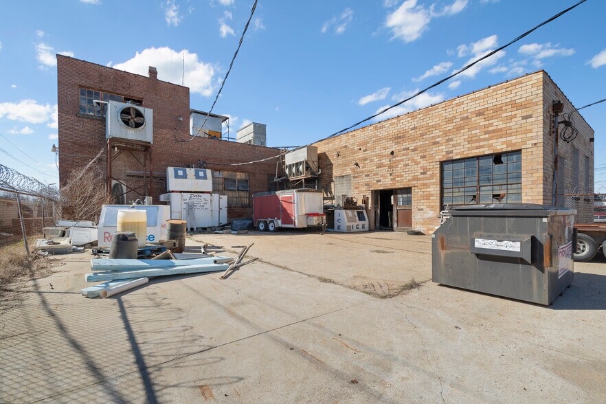 120 E Broadway St, West Memphis, AR à vendre - Photo de l’immeuble – Image 3 sur 17