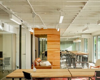 Plus de détails pour 824 W 10th St, Austin, TX - Bureau à louer