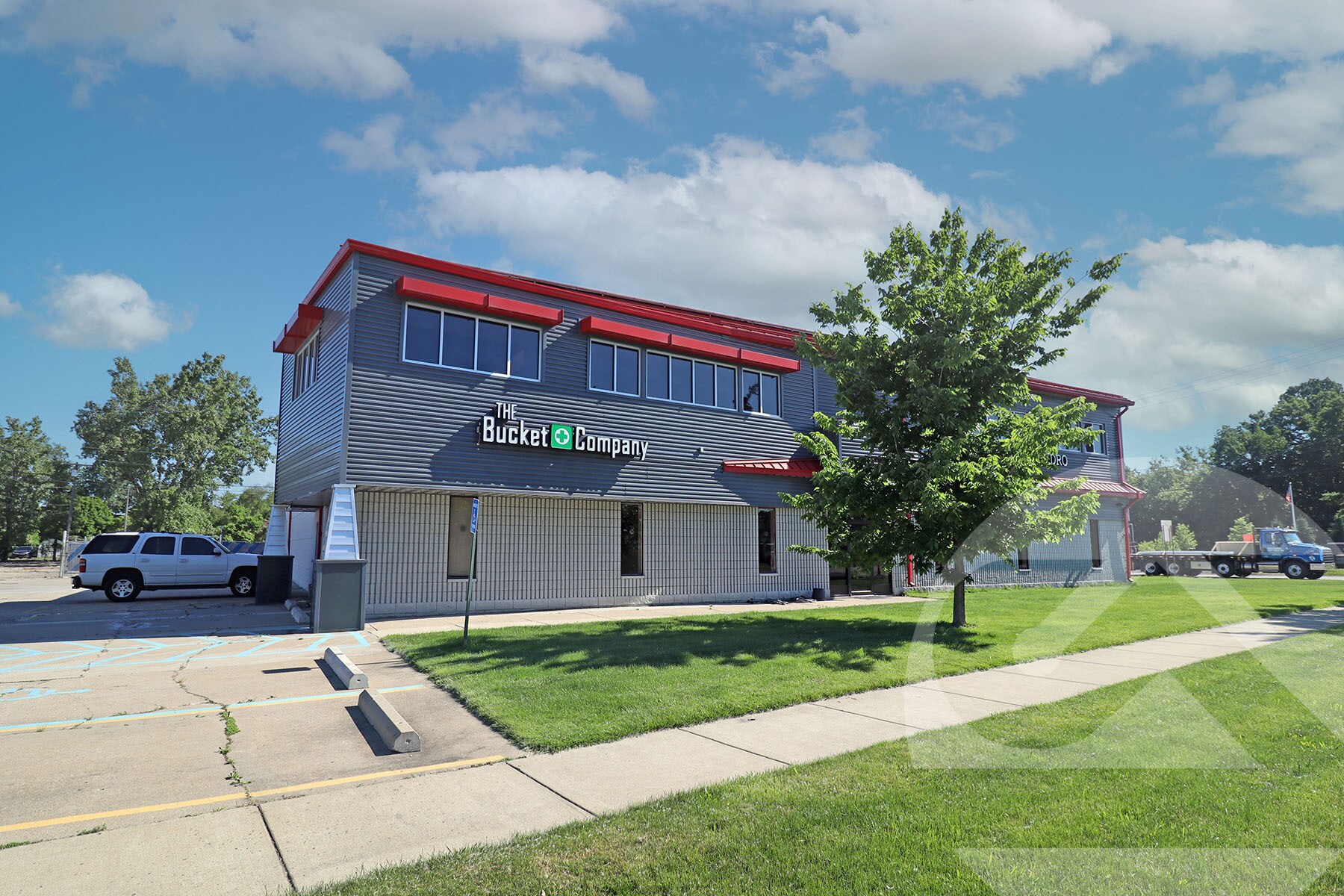 27400-27432 Northline Rd, Romulus, MI à louer Photo de l’immeuble– Image 1 sur 2