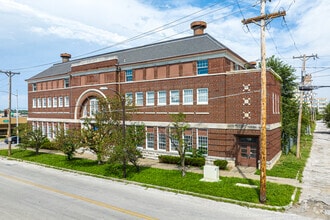 1017 N 9th St, Kansas City, KS à louer Photo de l’immeuble– Image 2 sur 21