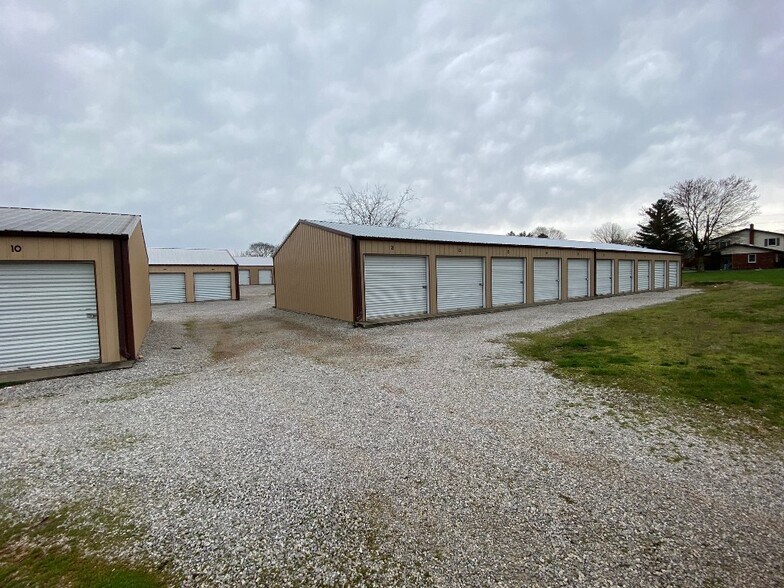 1101 E Main St, Horse Cave, KY à vendre - Photo de l’immeuble – Image 3 sur 16