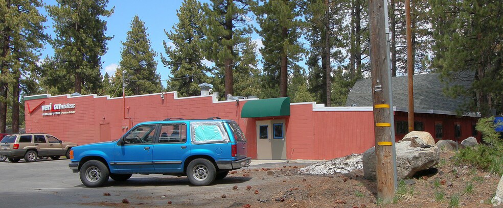 2230 Lake Tahoe Blvd, South Lake Tahoe, CA à louer - Photo de l’immeuble – Image 3 sur 8