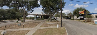 Plus de détails pour 706 S US 77, Yoakum, TX - Local commercial à louer