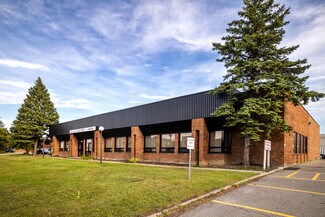 Plus de détails pour 1900-1950 Boul Saint-Régis, Dorval, QC - Local d'activités à louer