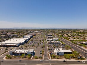 2524 S San Tan Village Pkwy, Gilbert, AZ - Vue aérienne vue de carte - Image1