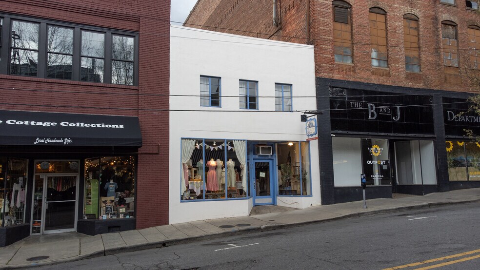 28 N Lexington Ave, Asheville, NC à vendre - Photo de l’immeuble – Image 1 sur 16