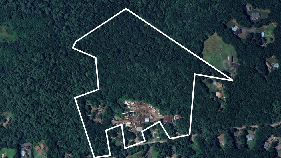 76 Coburn Rd, Berlin, MA à louer - Photo de l’immeuble – Image 2 sur 4