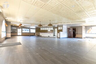 1401 Alhambra Blvd, Sacramento, CA à louer Photo intérieure– Image 2 sur 3