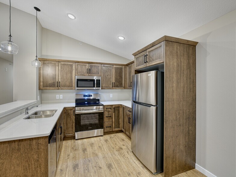 102 Ridge Rd, Osceola, WI à vendre - Photo intérieure – Image 2 sur 26