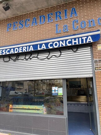 Plus de détails pour Local commercial à louer