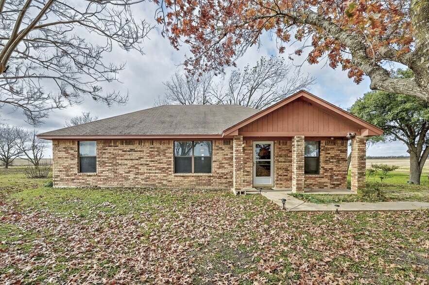 4100 County Road 101, Taylor, TX à vendre - Photo de l’immeuble – Image 1 sur 16