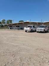 18403 Pearland Sites Rd, Pearland, TX à louer Photo de l’immeuble– Image 2 sur 20