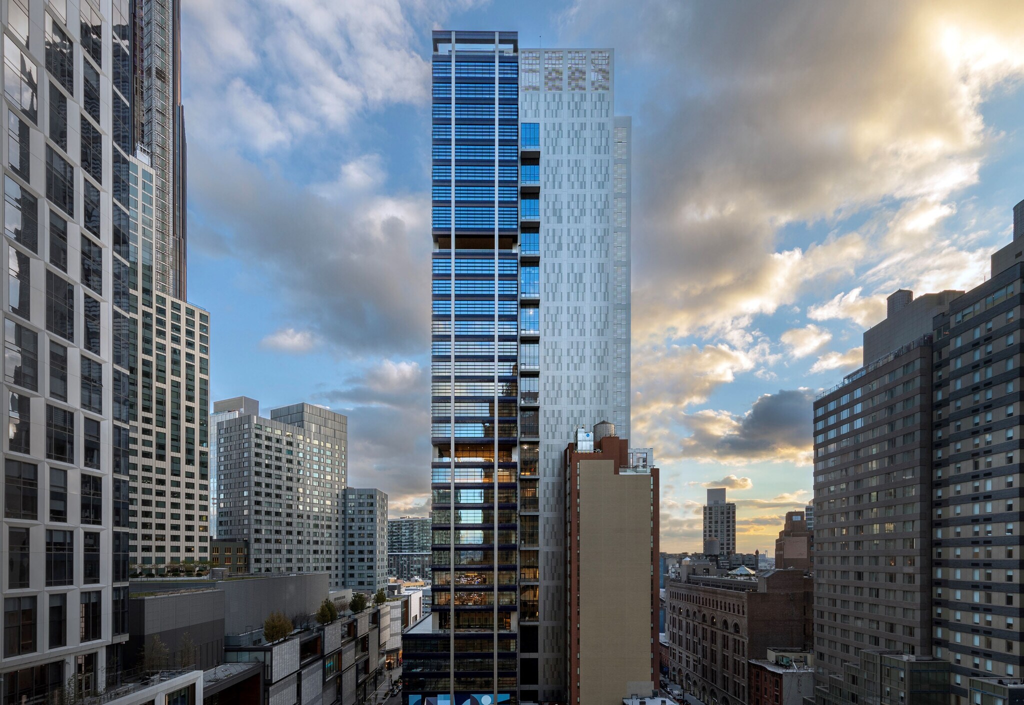 1 Willoughby Sq, Brooklyn, NY à louer Photo intérieure– Image 1 sur 5