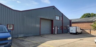 Plus de détails pour Swann Rd, Cambridge - Industriel/Logistique à louer