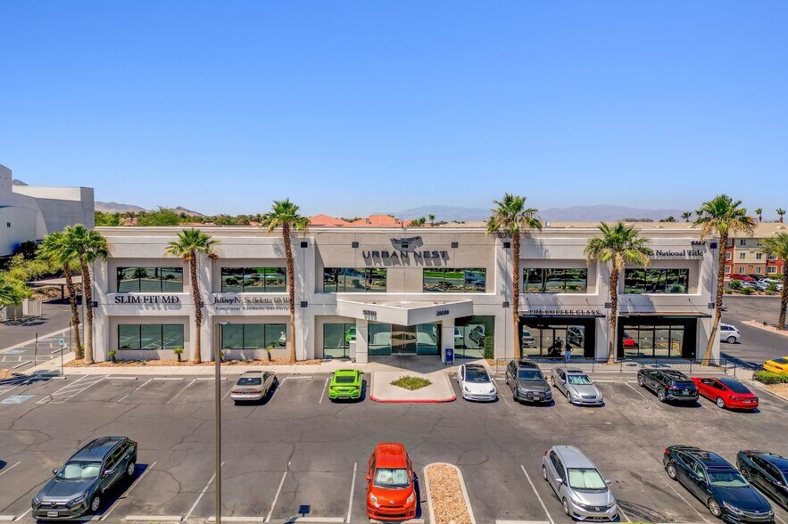 9580 W Sahara Ave, Las Vegas, NV à vendre - Photo de l’immeuble – Image 2 sur 32