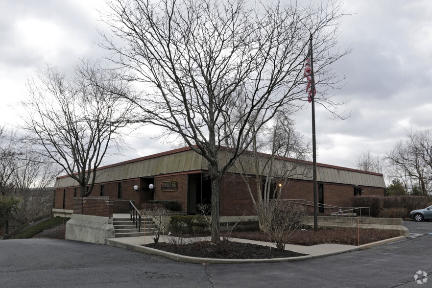 950 W Valley Forge Rd, King Of Prussia, PA à vendre - Photo principale – Image 1 sur 7