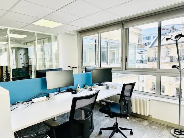 Espace de coworking dans Paris à louer - Photo de l’immeuble – Image 3 sur 7