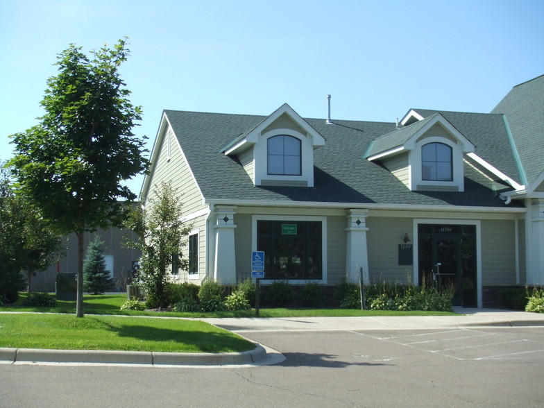 11149-11157 N Zealand Ave, Champlin, MN à louer - Photo de l’immeuble – Image 2 sur 15