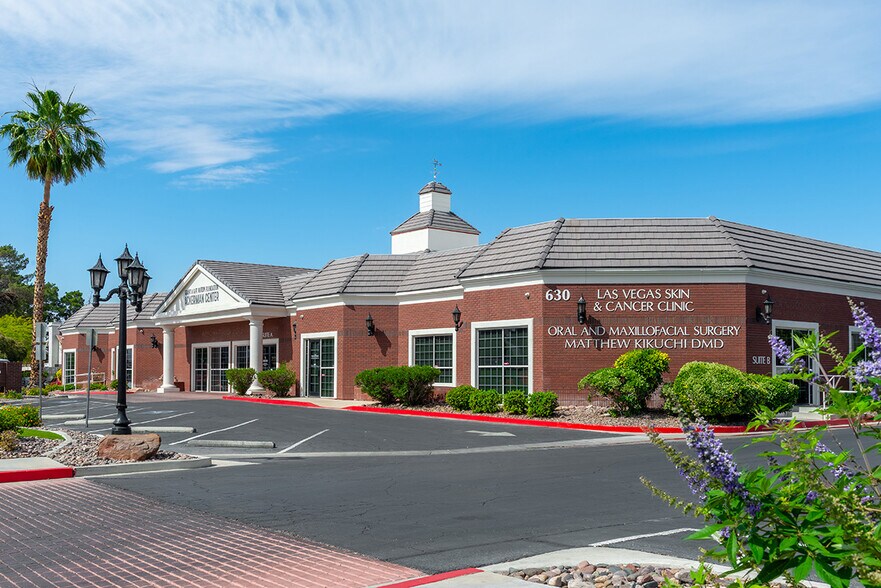 630 S Rancho Dr, Las Vegas, NV à louer - Photo de l’immeuble – Image 2 sur 13