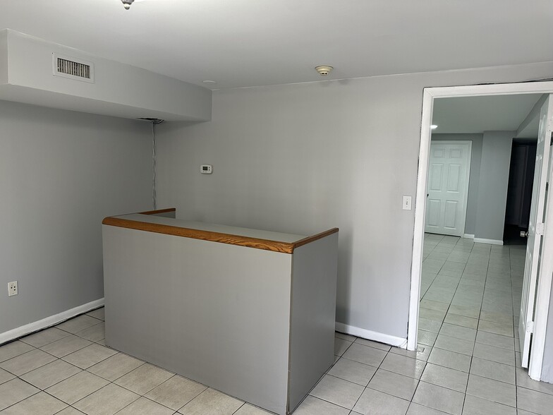 2516 S Broad St, Philadelphia, PA à louer - Photo de l’immeuble – Image 2 sur 7