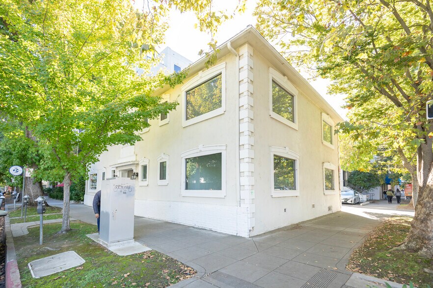 900 G St, Sacramento, CA à vendre - Photo de l’immeuble – Image 2 sur 19