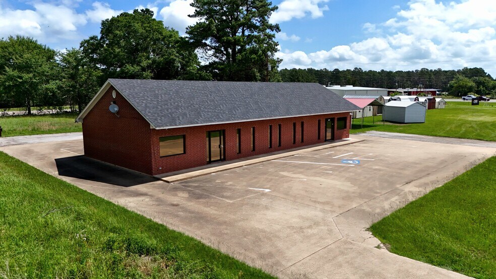 8351 Fm 3506, Coffee City, TX à vendre - Photo de l’immeuble – Image 1 sur 19