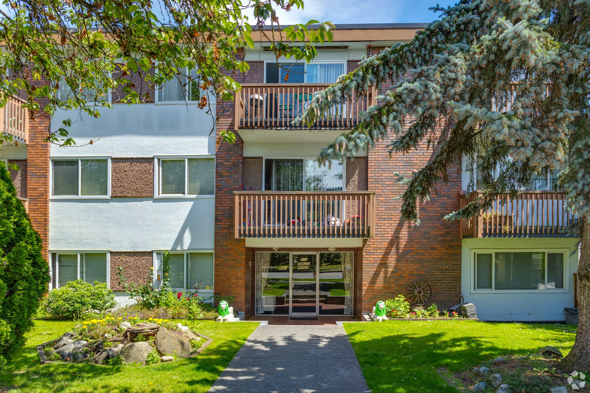 8710 Hudson St, Vancouver, BC à vendre Photo de l’immeuble– Image 1 sur 4