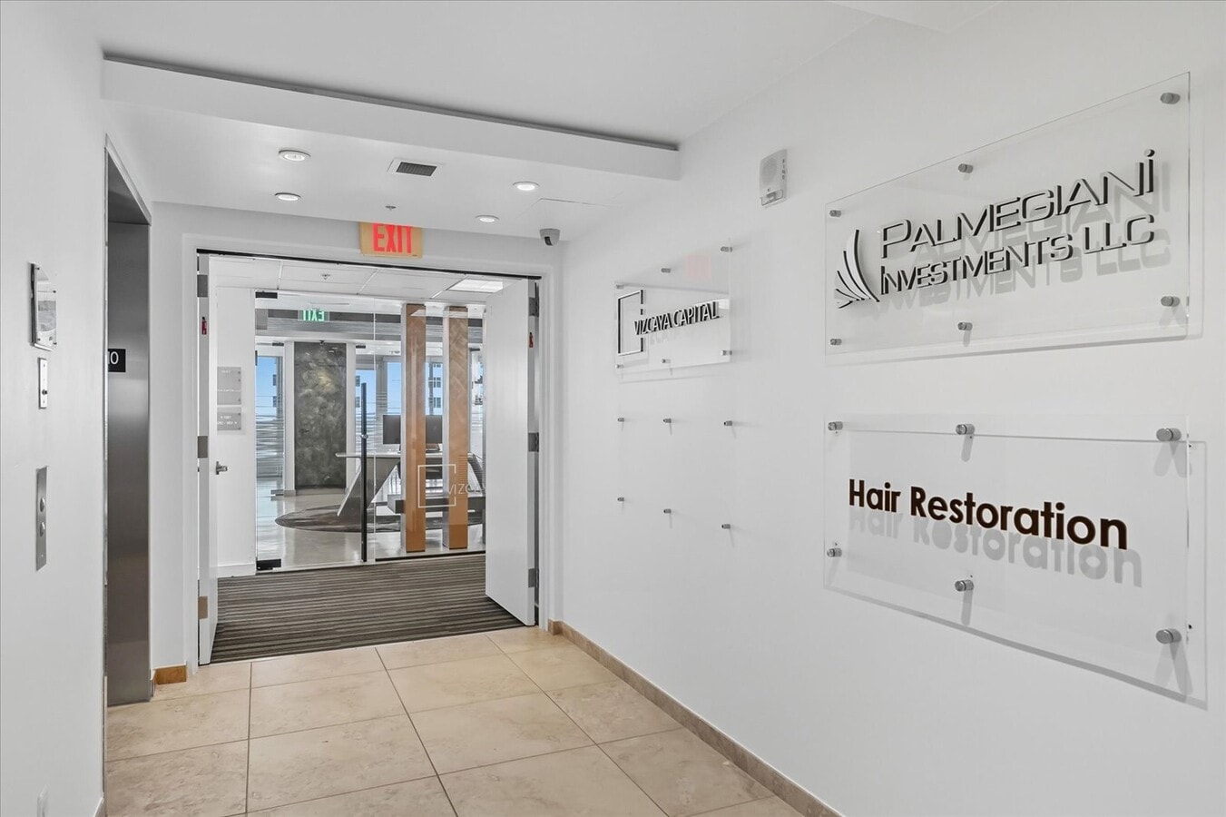 40 SW 13th St, Miami, FL 33130 - Lot 1002 - - Photo intérieure - Image 1 of 23