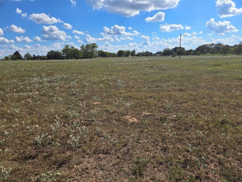 0 SH 304, Bastrop, TX à vendre - Photo de l’immeuble – Image 2 sur 8
