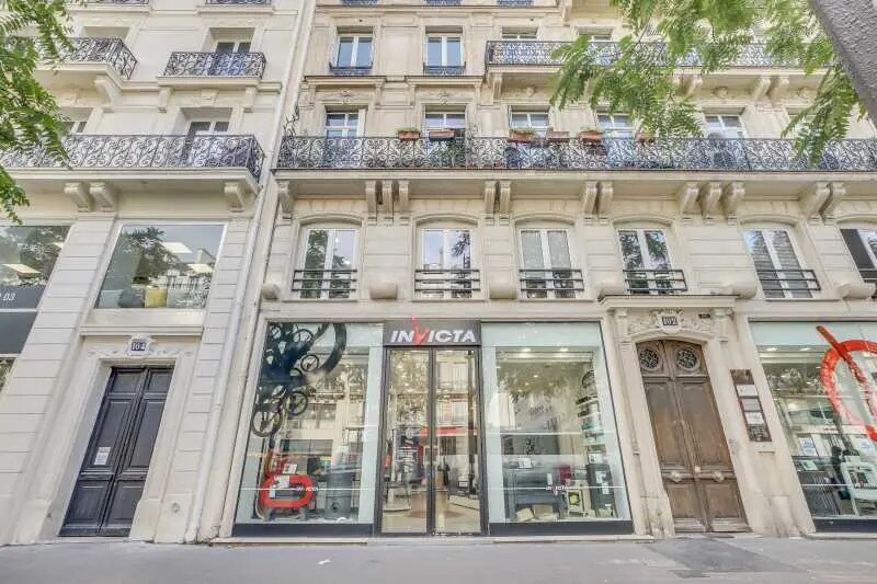 100 Boulevard De Sébastopol, Paris à louer - Photo de l’immeuble – Image 1 sur 7