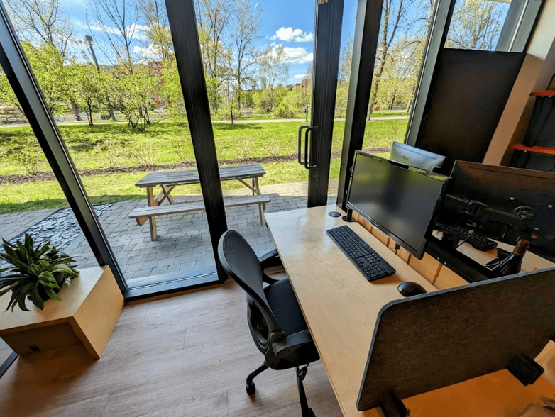 2727 Rue Saint-Patrick, Montréal, QC à louer - Photo intérieure – Image 2 sur 10