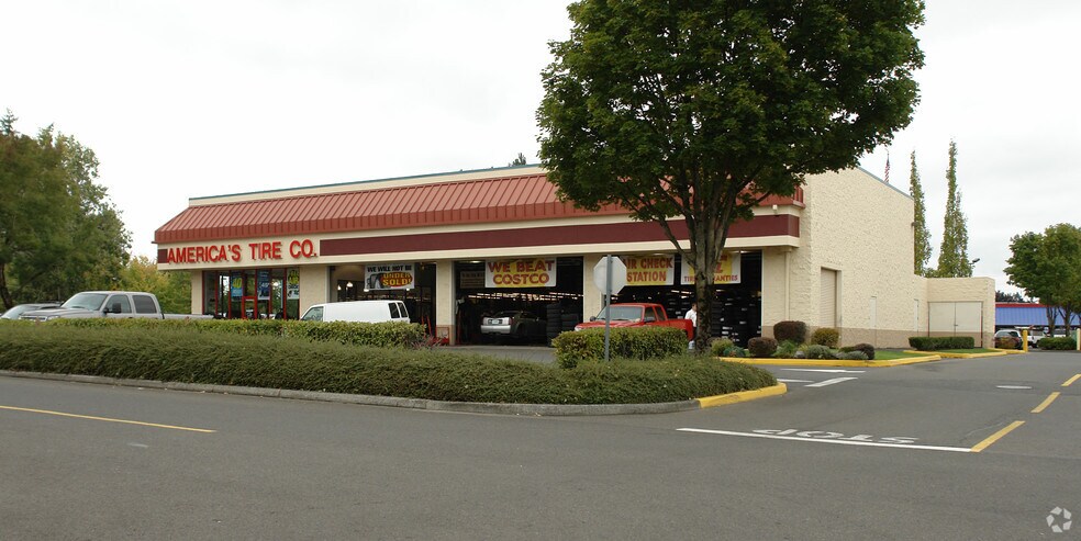 870 NW Eastman Pky, Gresham, OR à vendre - Photo principale – Image 1 sur 3