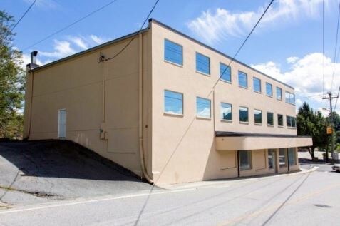 337 Oak Ave, Spruce Pine, NC à louer - Autre – Image 2 sur 35