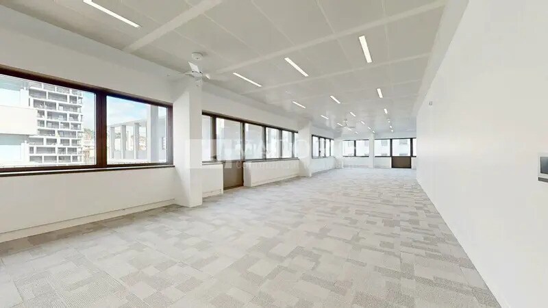 42 Quai Perrache, Lyon à vendre - Photo de l’immeuble – Image 3 sur 12