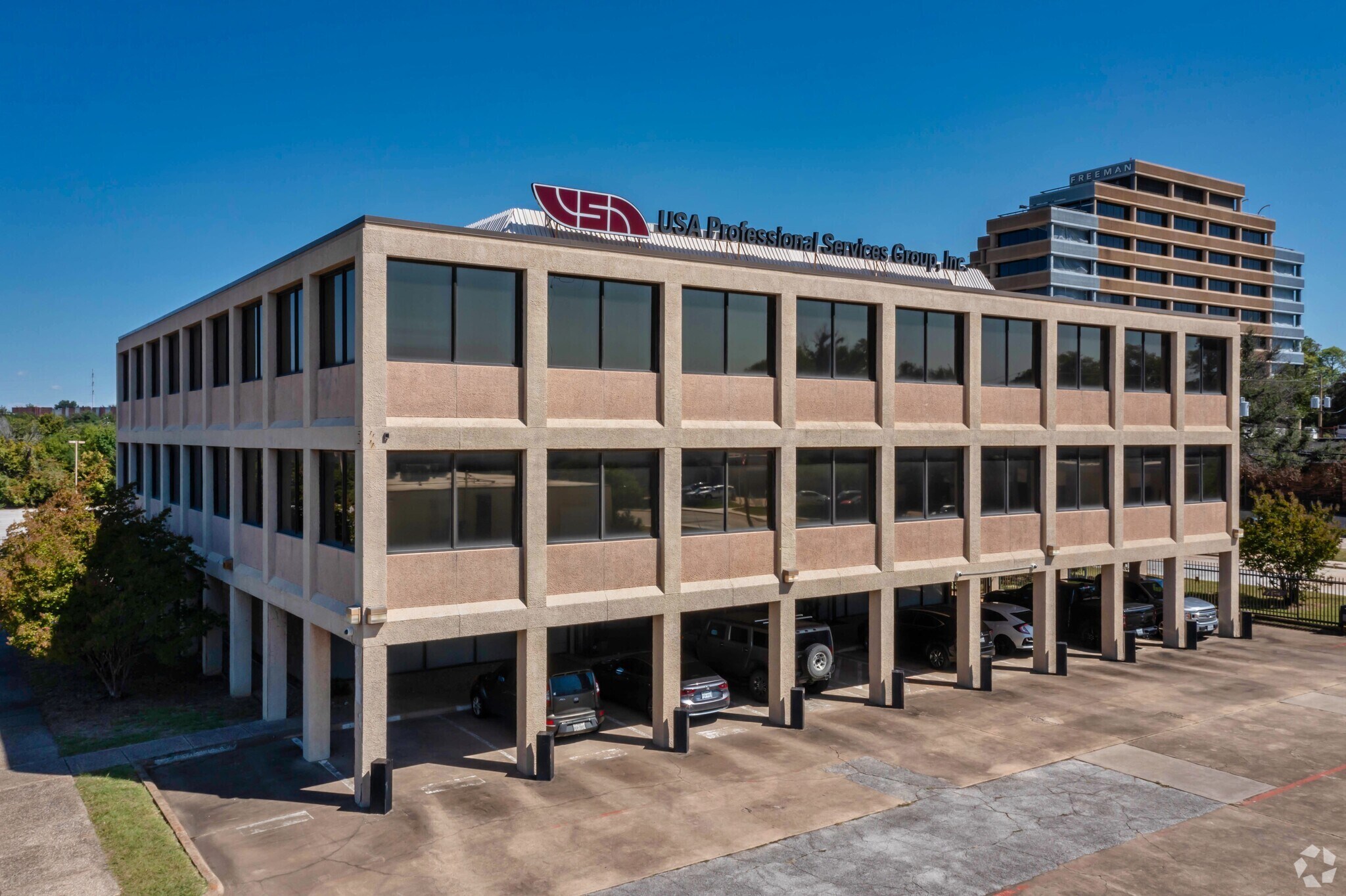 1525 Viceroy Dr, Dallas, TX à vendre Photo principale– Image 1 sur 5