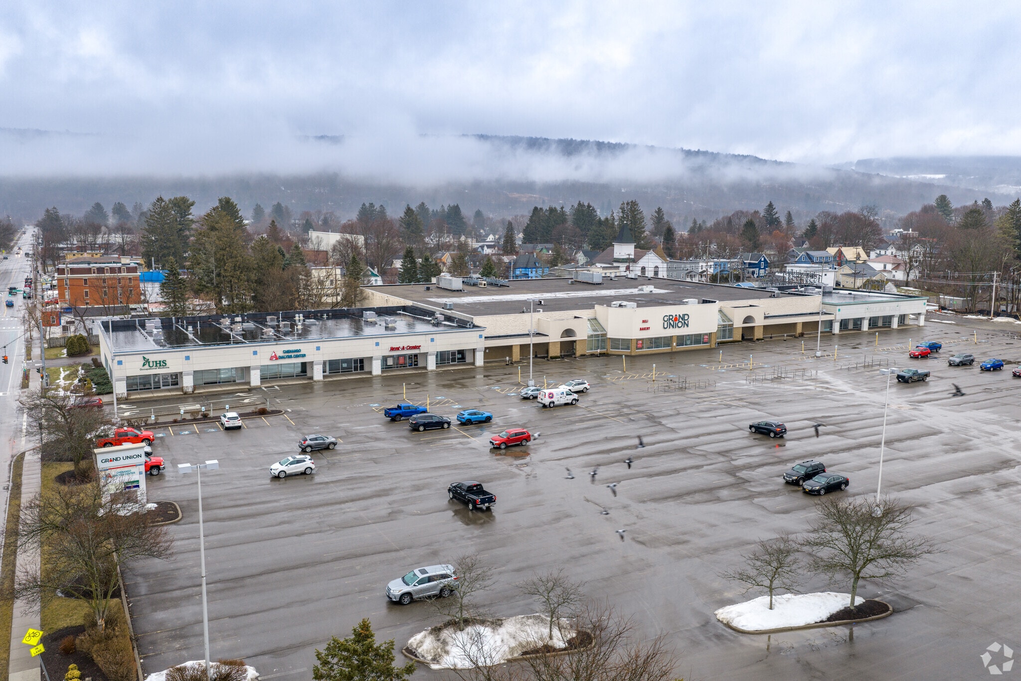 54 E Main St, Norwich, NY à vendre Photo principale– Image 1 sur 34