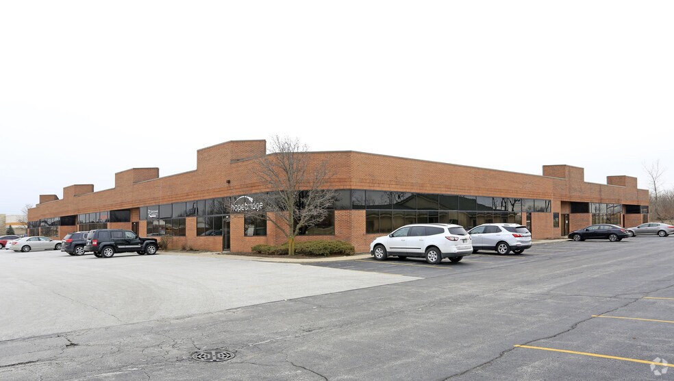 251-397 W 84th Dr, Merrillville, IN à louer - Photo de l’immeuble – Image 2 sur 11
