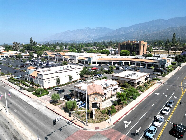 1155-1245 Huntington Dr, Duarte, CA à louer - Photo de l’immeuble – Image 2 sur 14