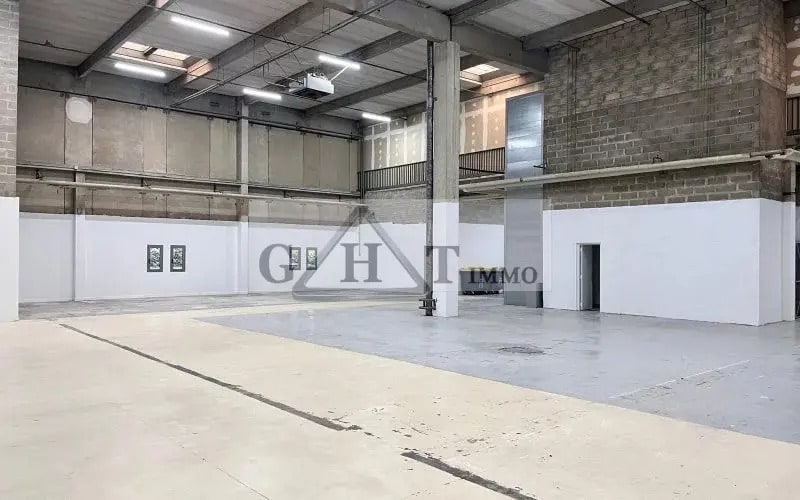 Bureau dans Sarcelles à louer - Photo intérieure – Image 3 sur 6