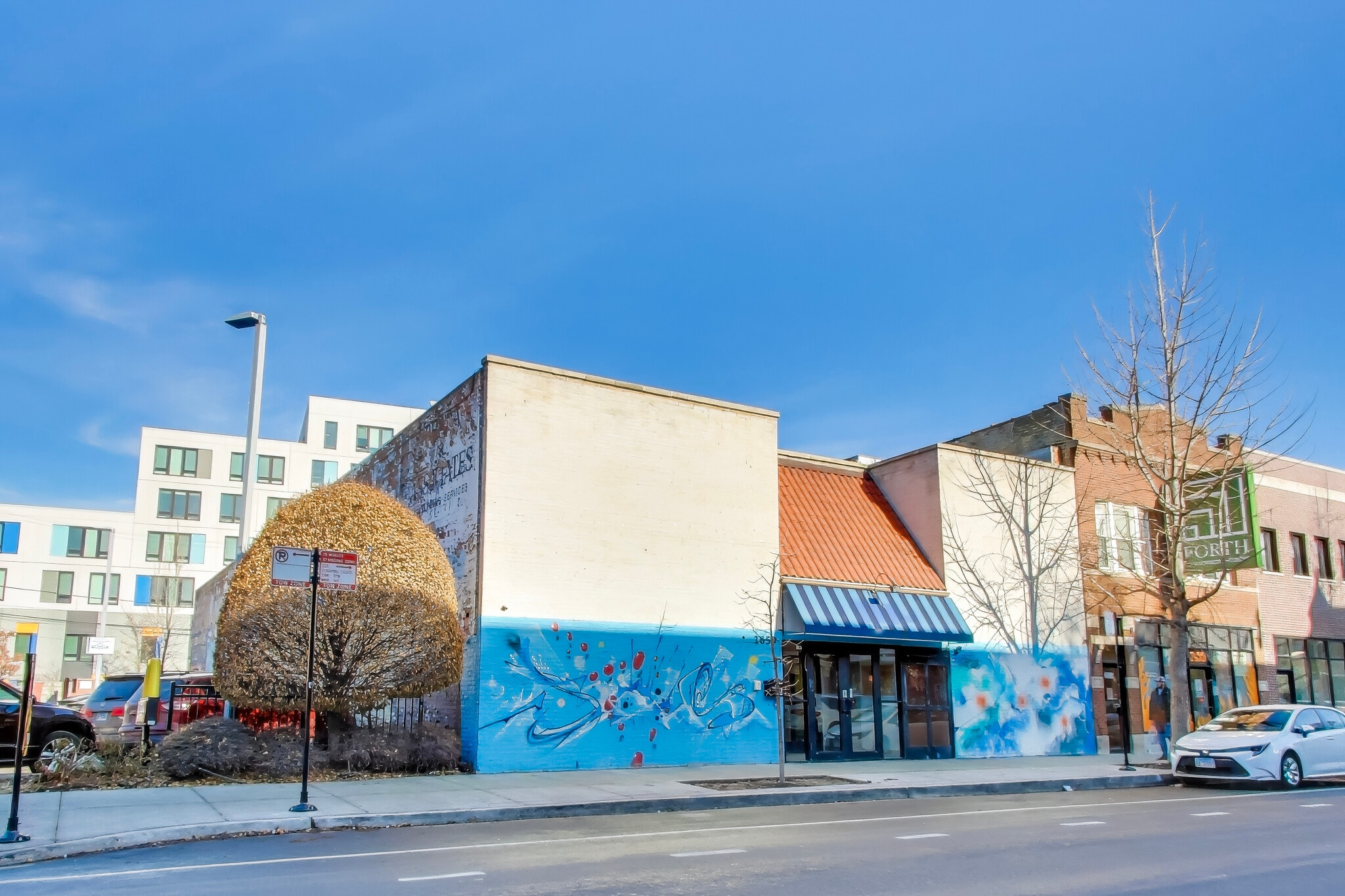 2659 N Milwaukee Ave, Chicago, IL à louer Photo de l’immeuble– Image 1 sur 24