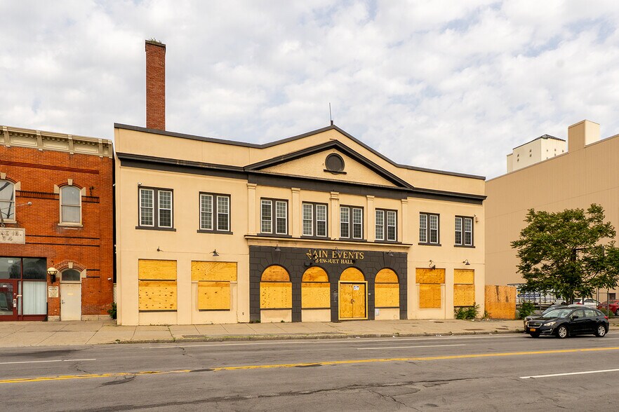 1420 Main St, Buffalo, NY à vendre - Photo de l’immeuble – Image 2 sur 18
