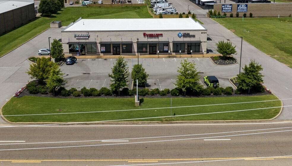 8101 Hacks Cross Rd, Olive Branch, MS à louer - Photo de l’immeuble – Image 3 sur 7