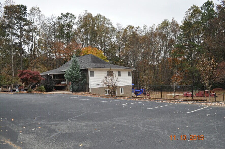 5006 McEver Rd, Oakwood, GA à vendre - Photo de l’immeuble – Image 2 sur 25